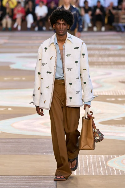 Look 51